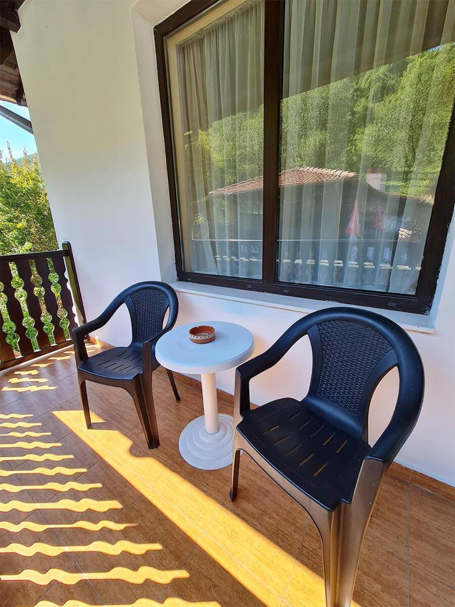 Family Hotel Chiflik Hills Quarto foto